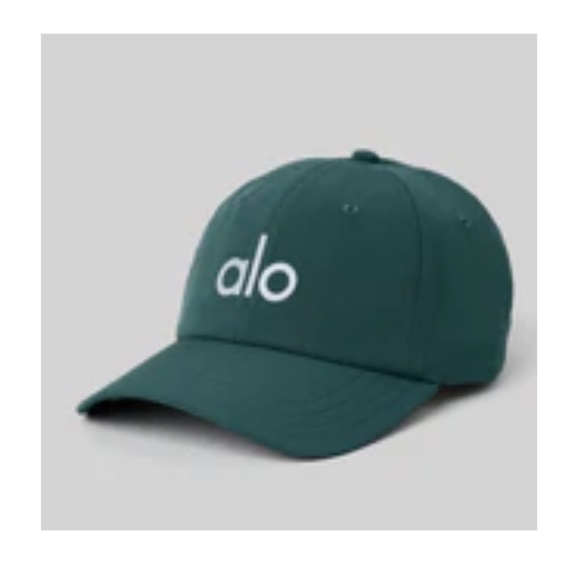 ALO Yoga Accessories - Like New! Alo Yoga Performance Off-Duty Cap